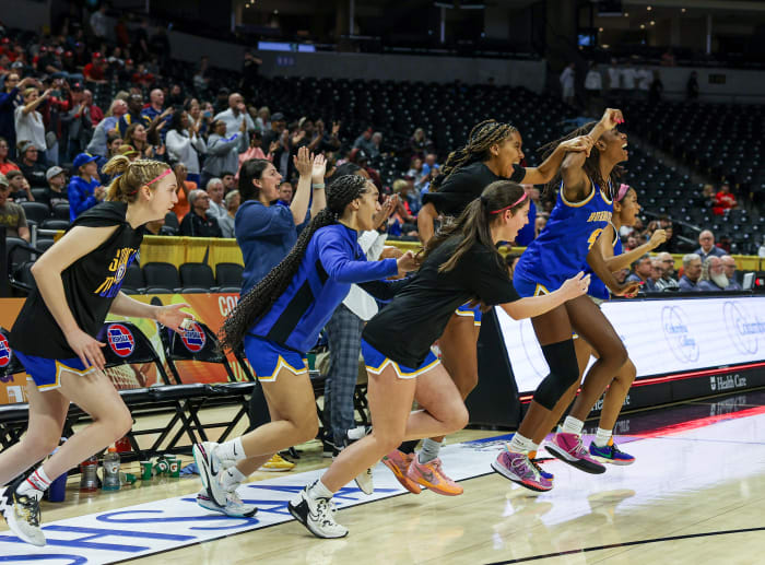 John Burroughs Lutheran St. Charles Missouri girls basketball March 14 2024 David Smith 27117
